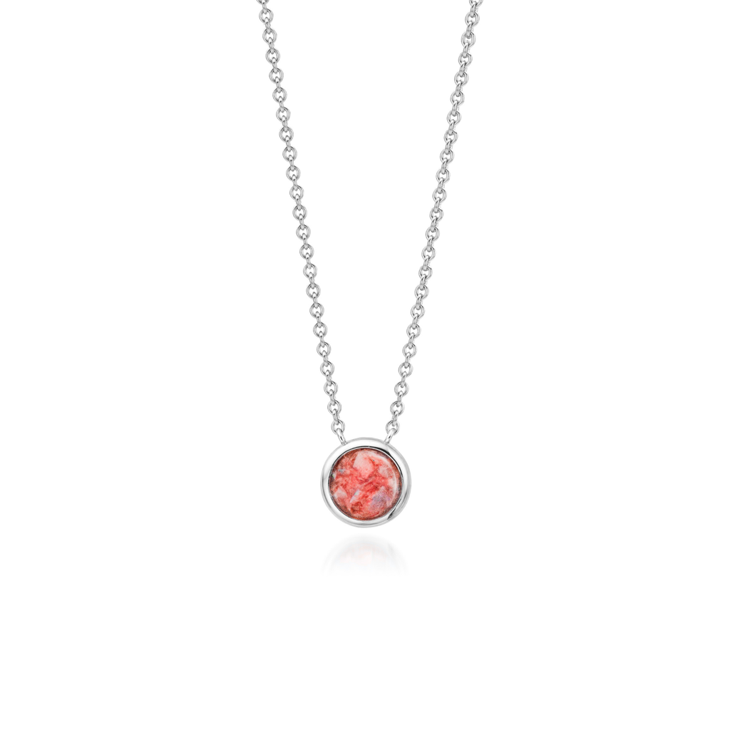 Cercle | Round Ashes Necklace | Ash in Resin Jewellery Red WithMe™ Gedenksieraden Memorial Pendant