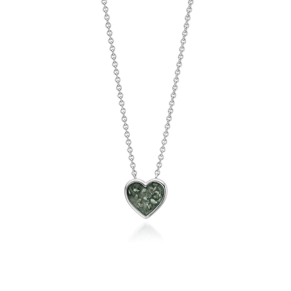 Cœur | Heart-Shaped Ashes Necklace | Ash in Resin Jewellery Deep green WithMe™ Gedenksieraden Memorial Pendant